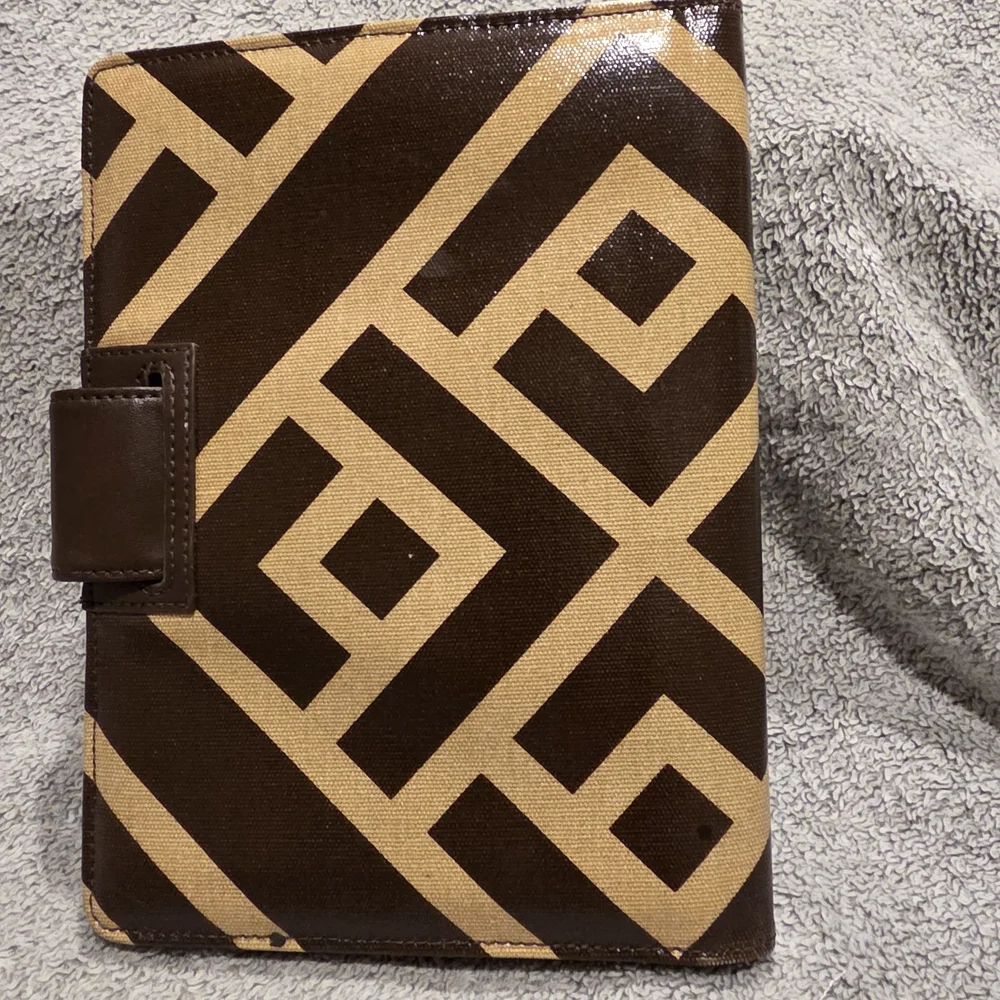 Franklin Covey Brown and Tan Snap Faux Leather‎ Planner